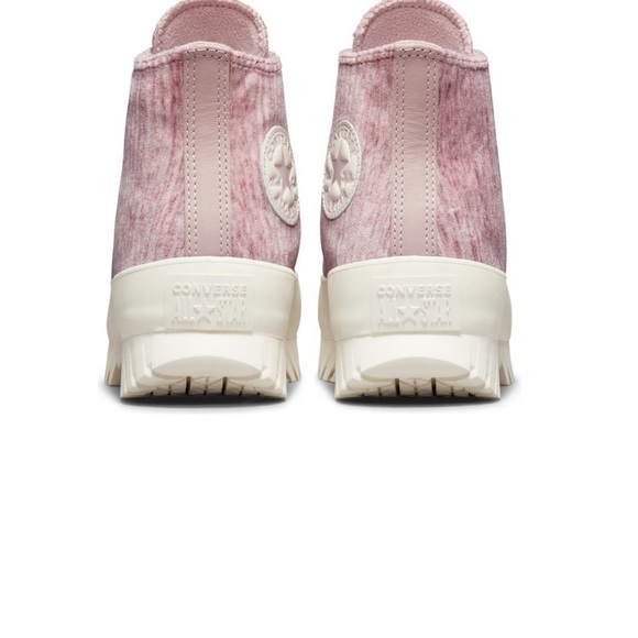 NIB Converse Lugged 2.0 Striped Knit Sneaker - Picture 3 of 8